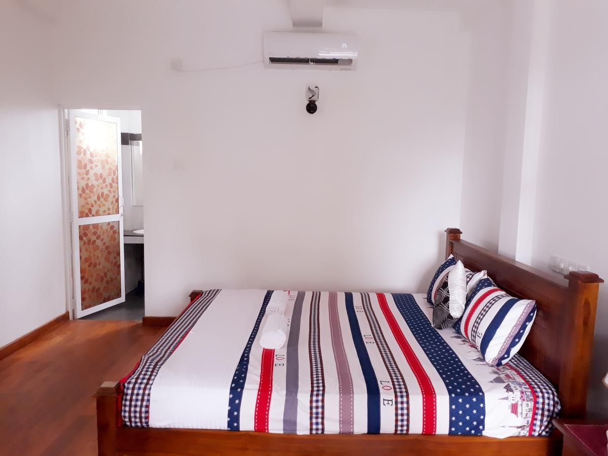 Himawari Beach Villa マータラ エクステリア 写真