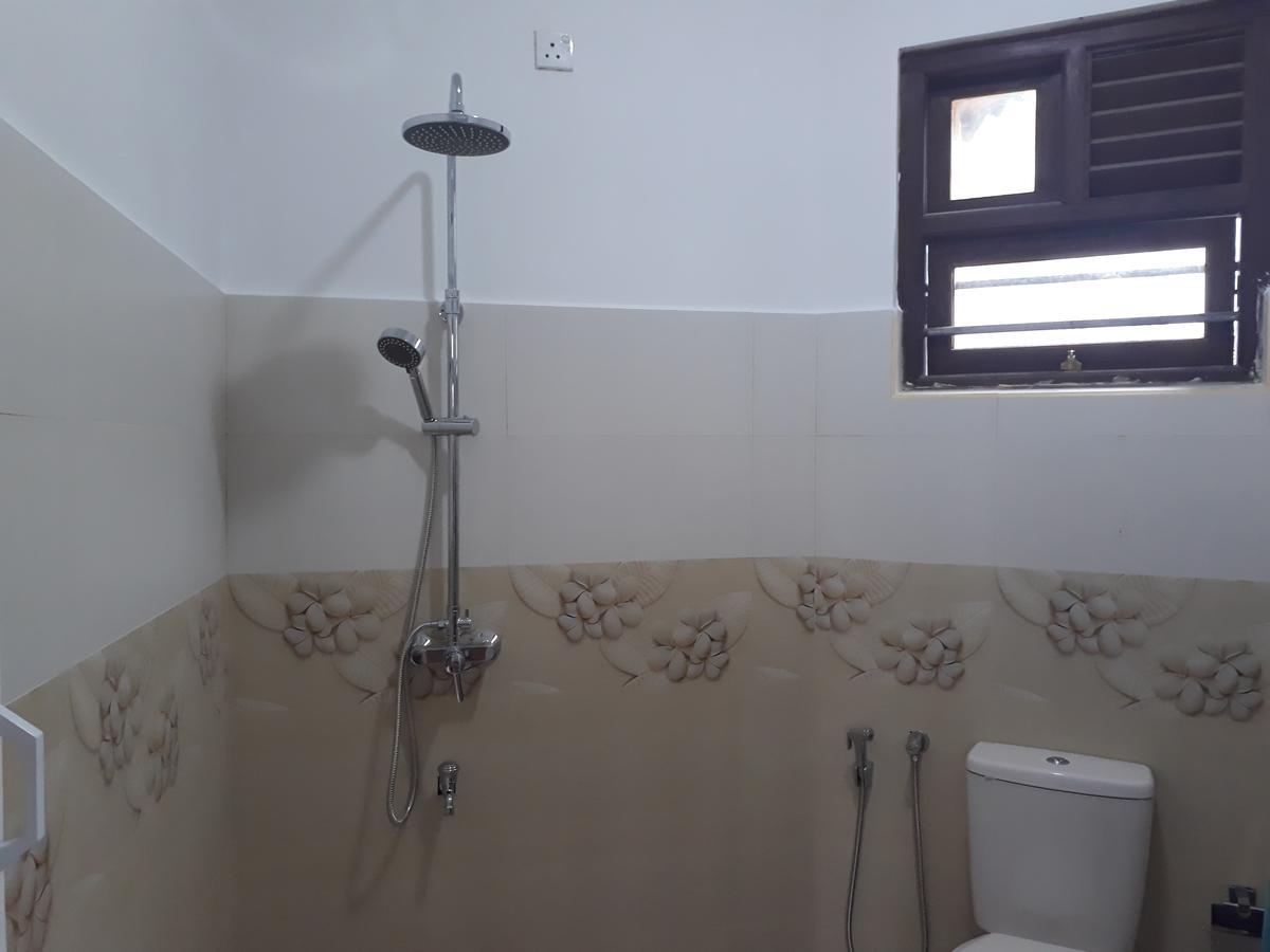 Himawari Beach Villa マータラ エクステリア 写真